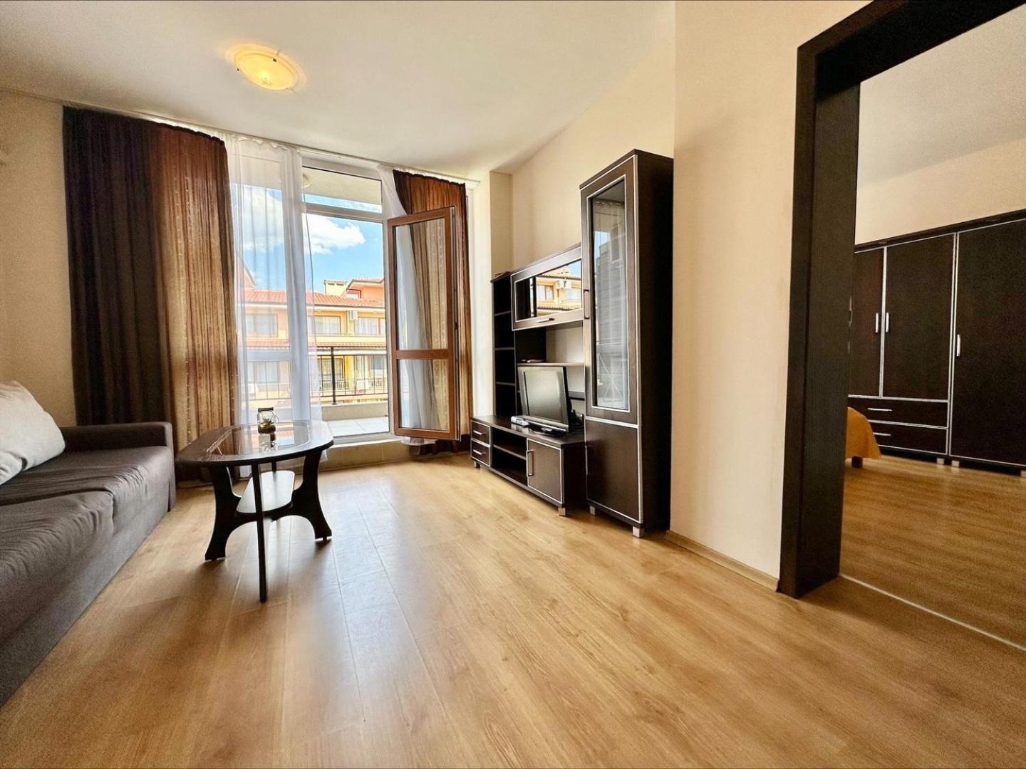 Menada Luxor Apartments สวิติ วลัส ภายนอก รูปภาพ