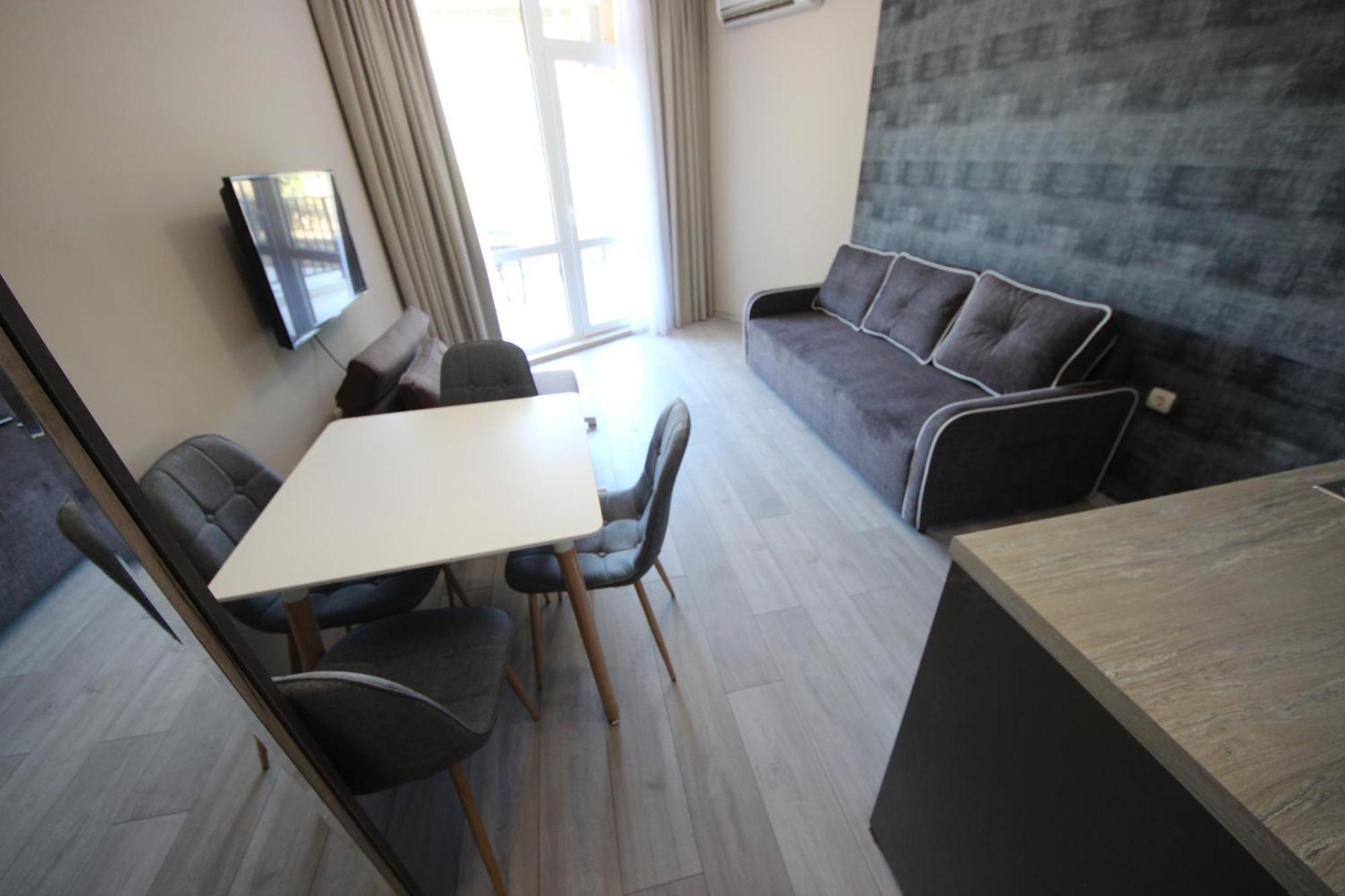 Menada Luxor Apartments สวิติ วลัส ห้อง รูปภาพ