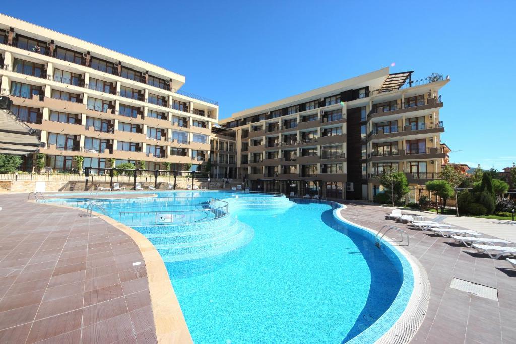 Menada Luxor Apartments สวิติ วลัส ภายนอก รูปภาพ