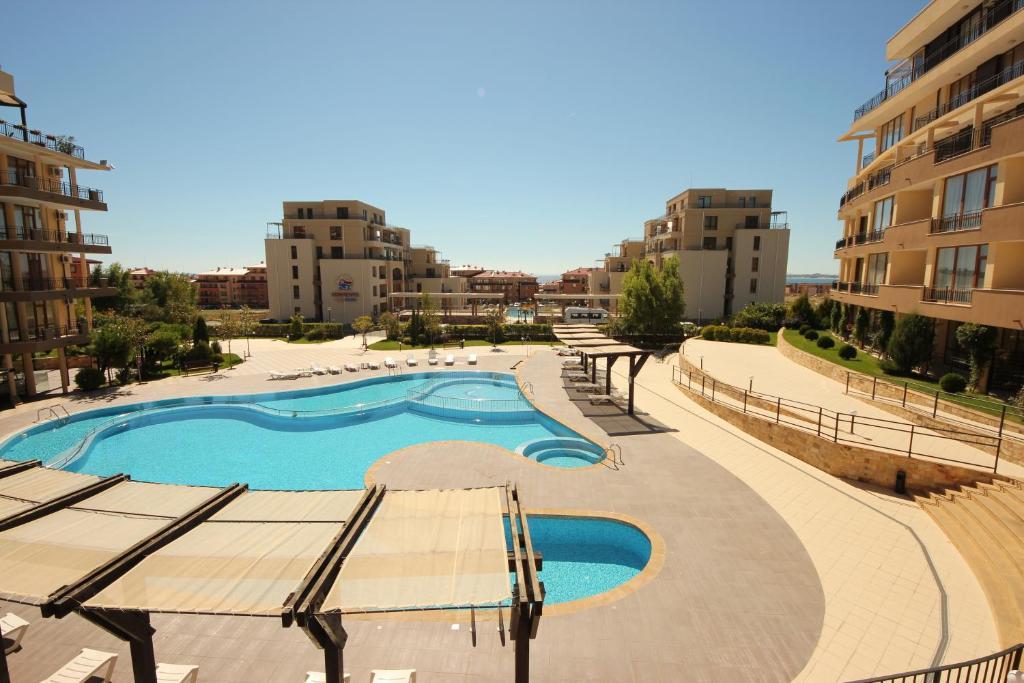Menada Luxor Apartments สวิติ วลัส ภายนอก รูปภาพ