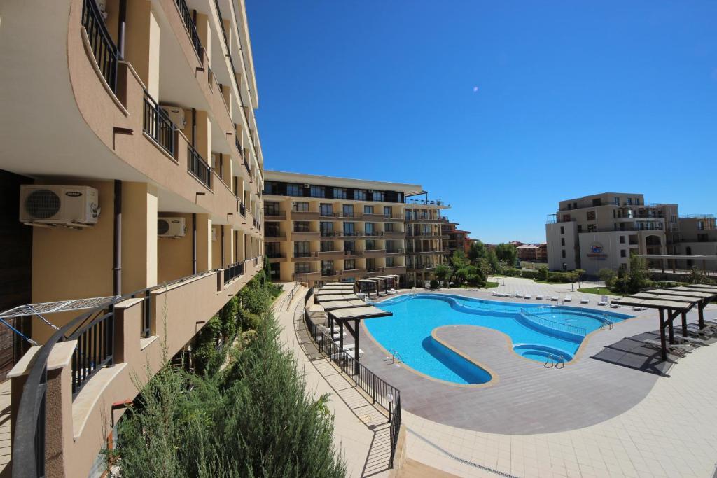 Menada Luxor Apartments สวิติ วลัส ภายนอก รูปภาพ